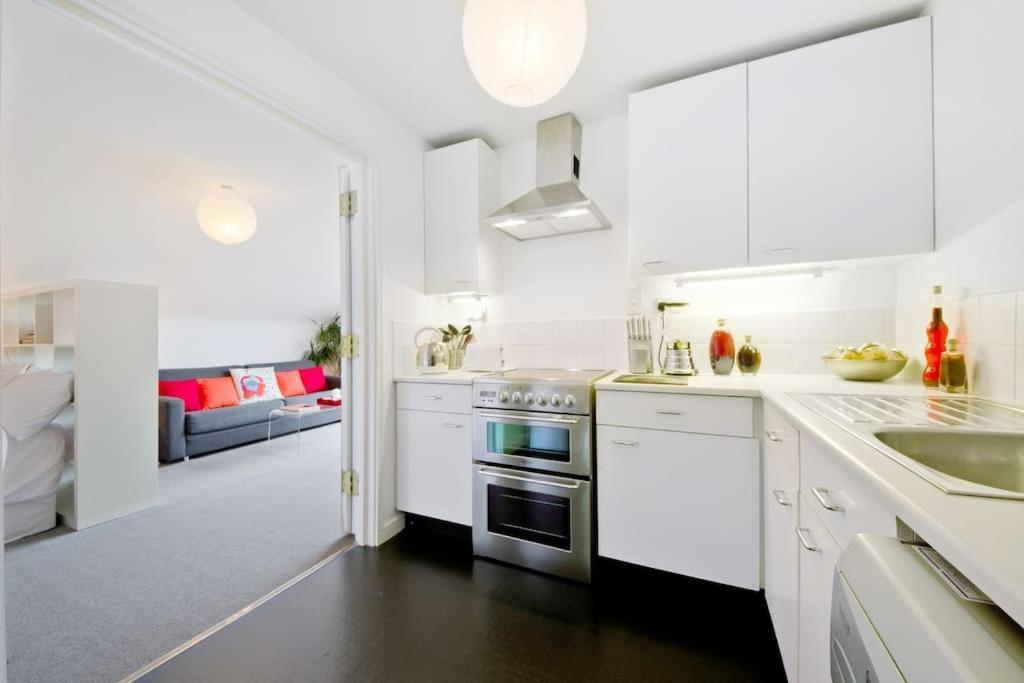 Zone 1! 2 Bed Duplex Apartment! Apartment London
