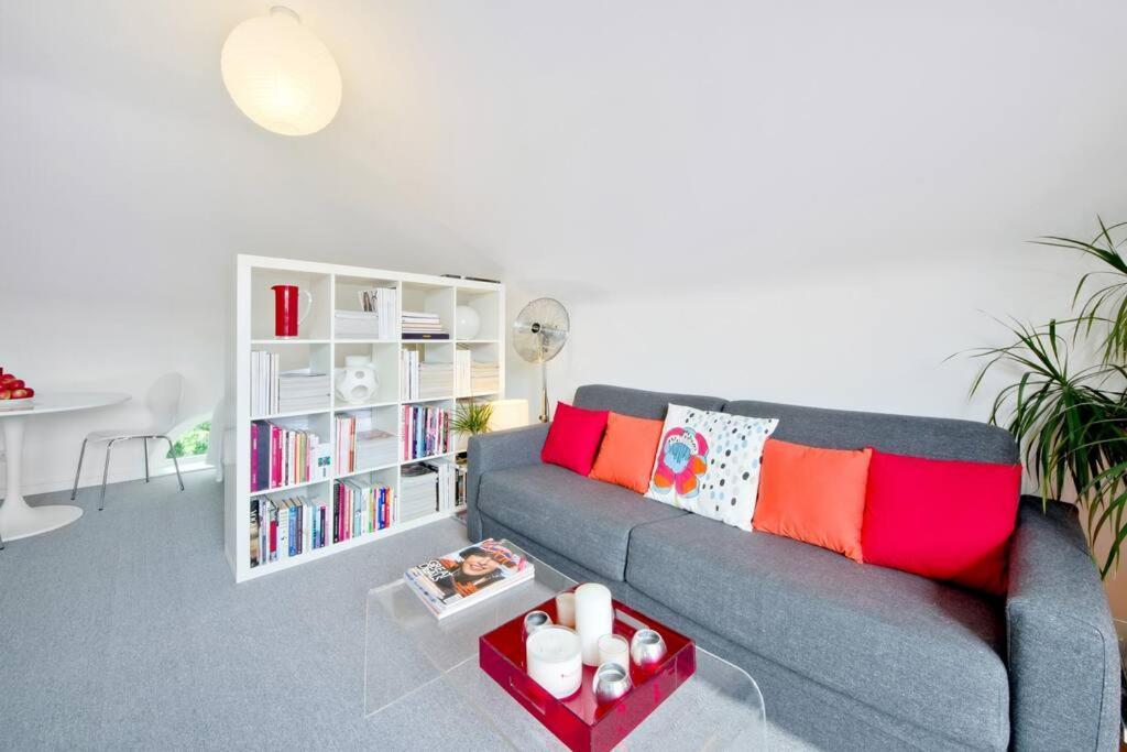 Zone 1! 2 Bed Duplex Apartment! * London